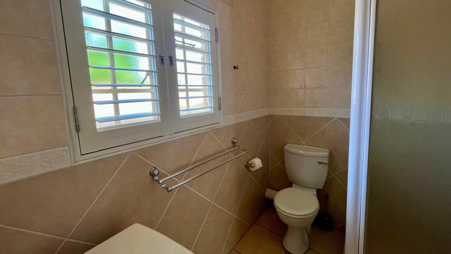 2 Bedroom Property for Sale in Flamwood North West